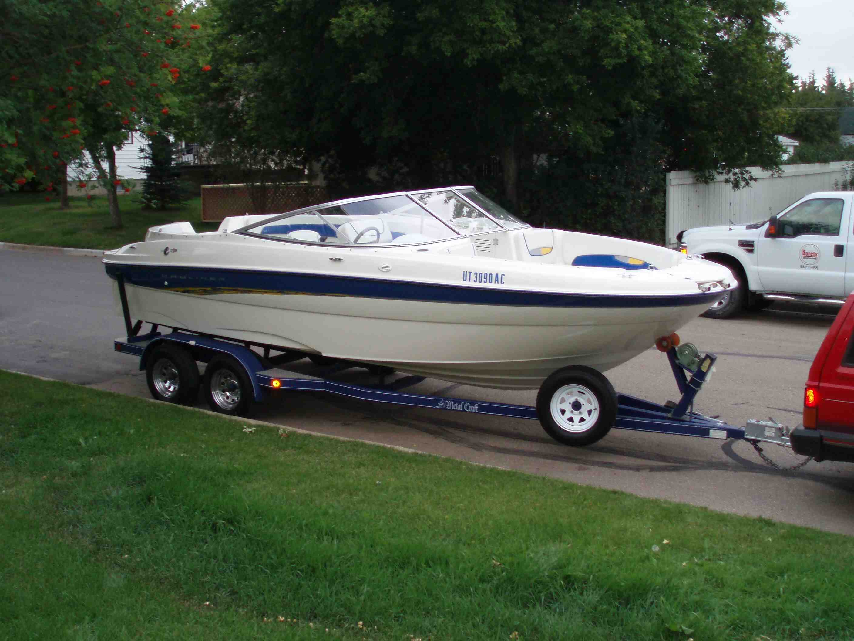 Talina Marie boat rentals Alberta Morinville Alberta  Bayliner  2003 21 