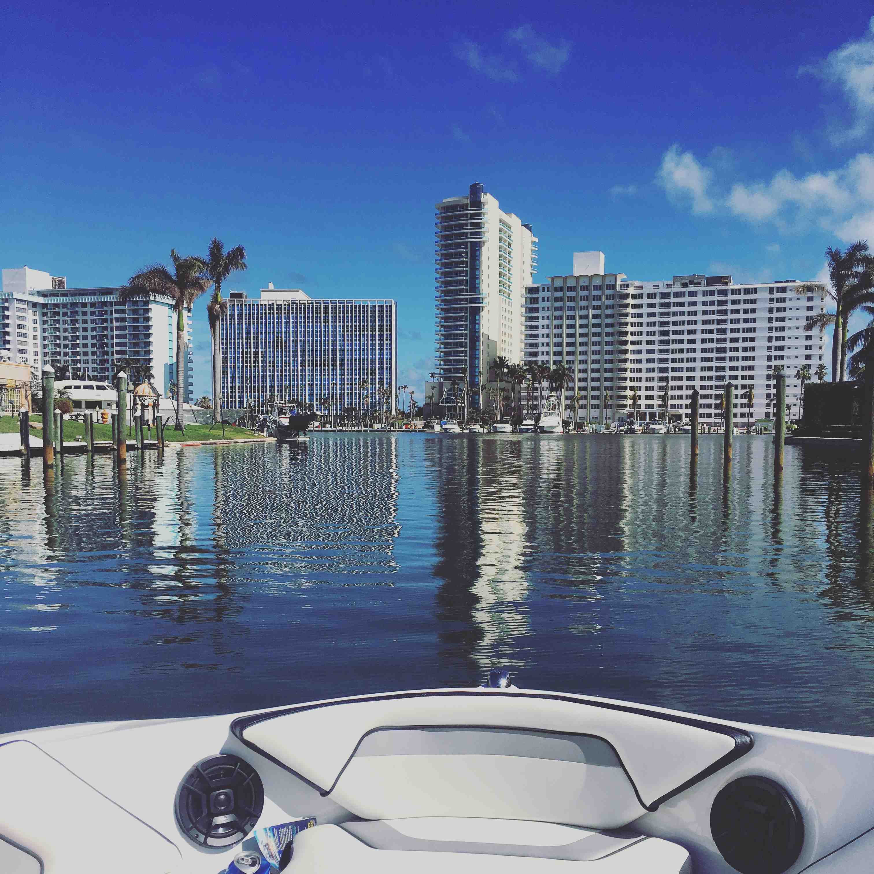  boat rentals Florida Miramar Florida  Yamaha AR195 2018 19 