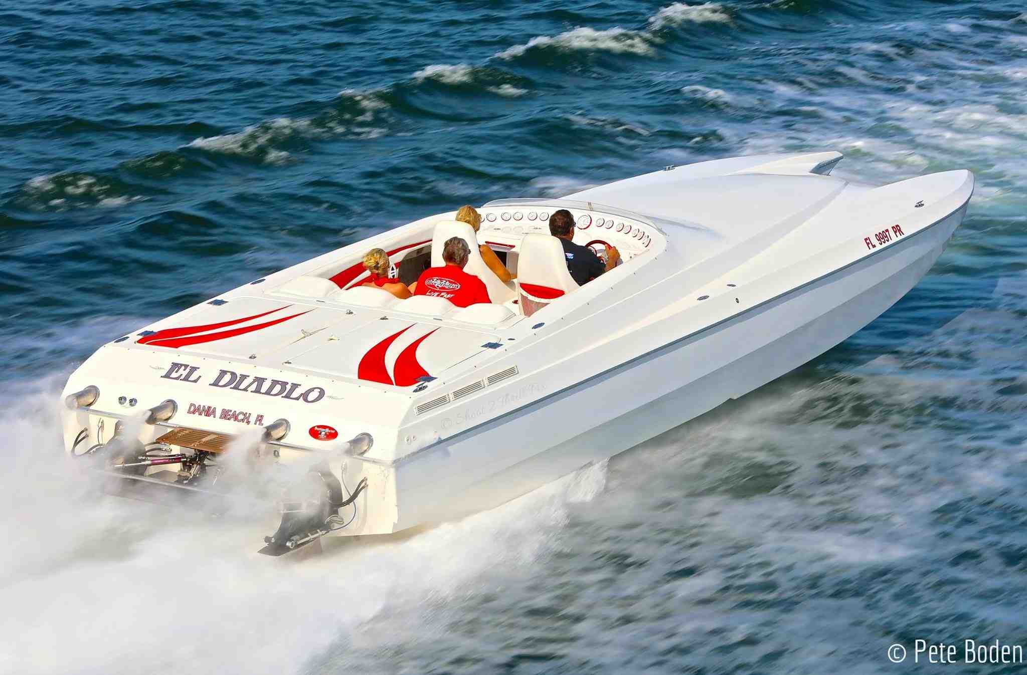 Race boat tours boat rentals Florida Plantation Florida  Spectre Catamaran  36 