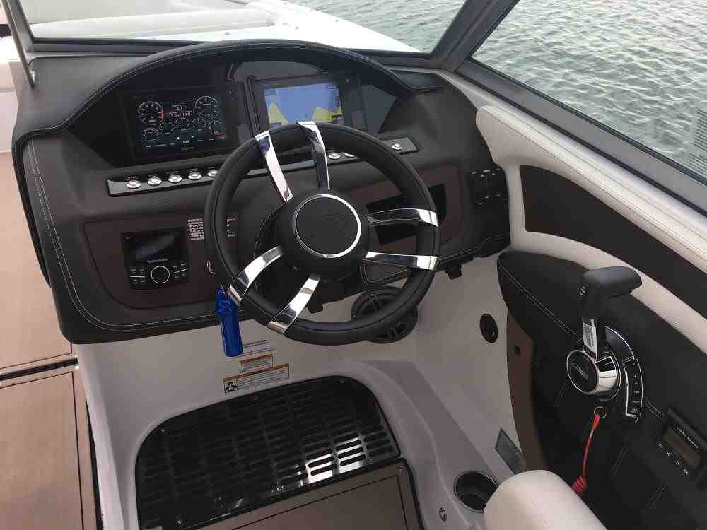Beautiful cockpit with 2 screens boat rentals Florida TAMPA Florida  Cobalt 26SD 2018 26 