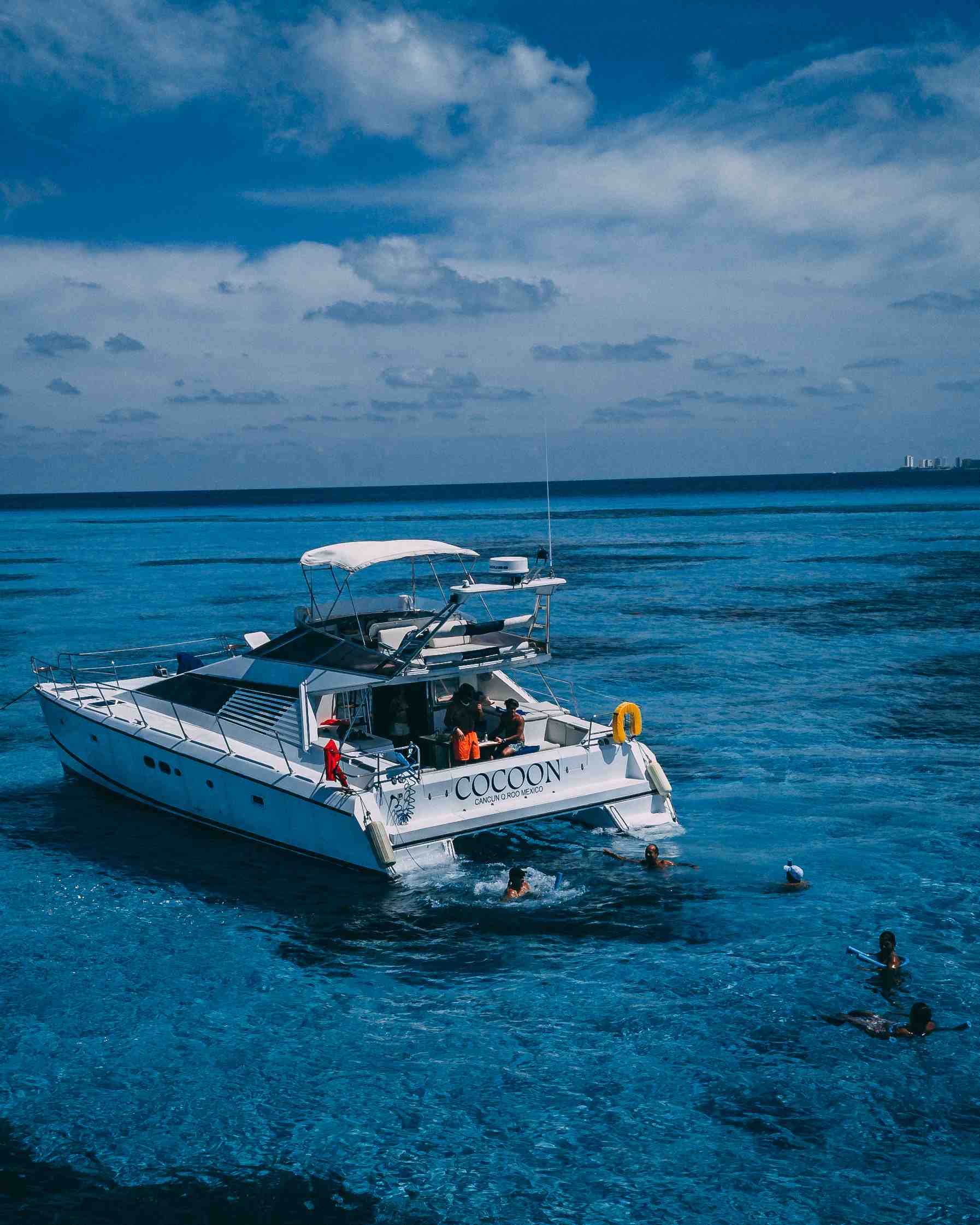 Enjoy the coral reef boat rentals Quintana Roo cancun Quintana Roo  Jenatot marine Jeantot Euphorie 1995 40 
