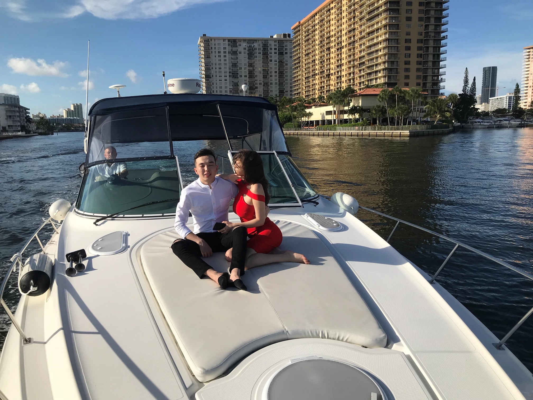  boat rentals Florida HALLANDALE Florida  Cruisers Yacht 370 Express 2007 40 