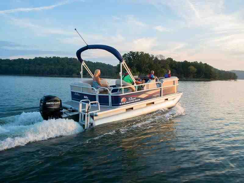  boat rentals North Carolina CORNELIUS North Carolina  SUN TRACKER PARTY BARGE DLX 2018 18 