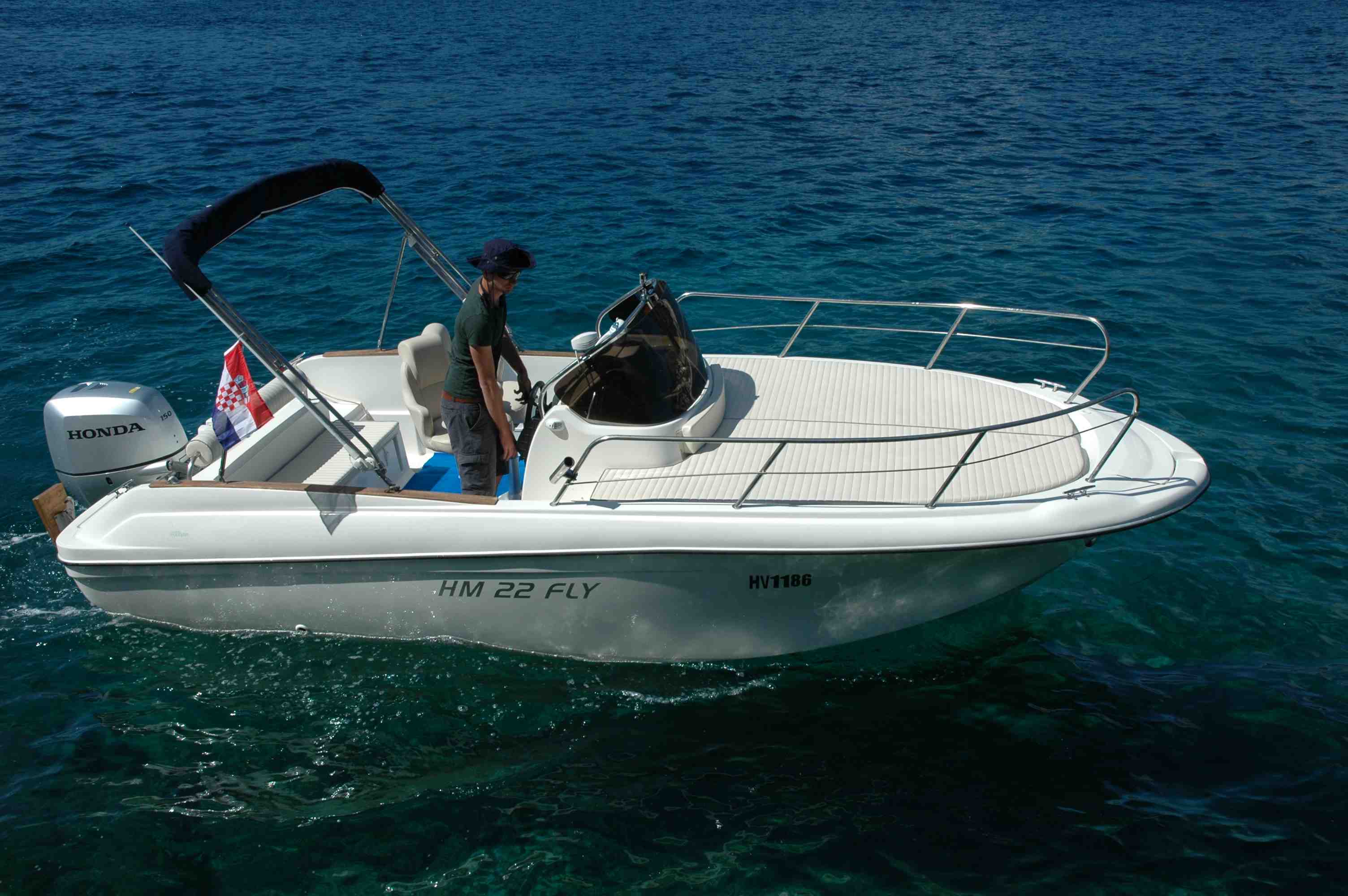 sundeck boat rentals Split and Dalmatia Hvar Split and Dalmatia  Insidias Marine HM Fly22 2014 6 