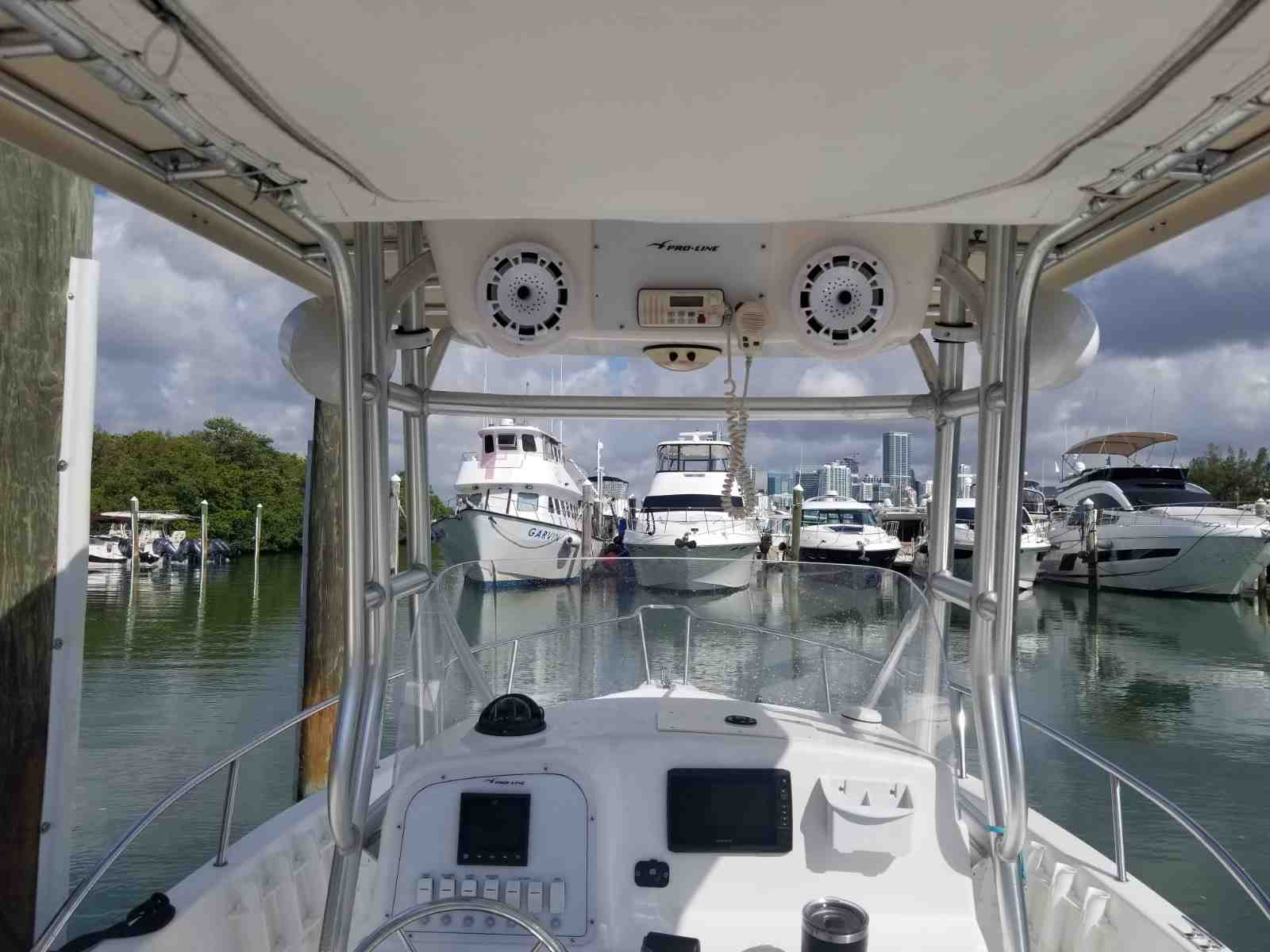 Fast Escape Rentals LLC boat rentals Florida Miami Florida  Pro Line 23 Sport 2005 23 