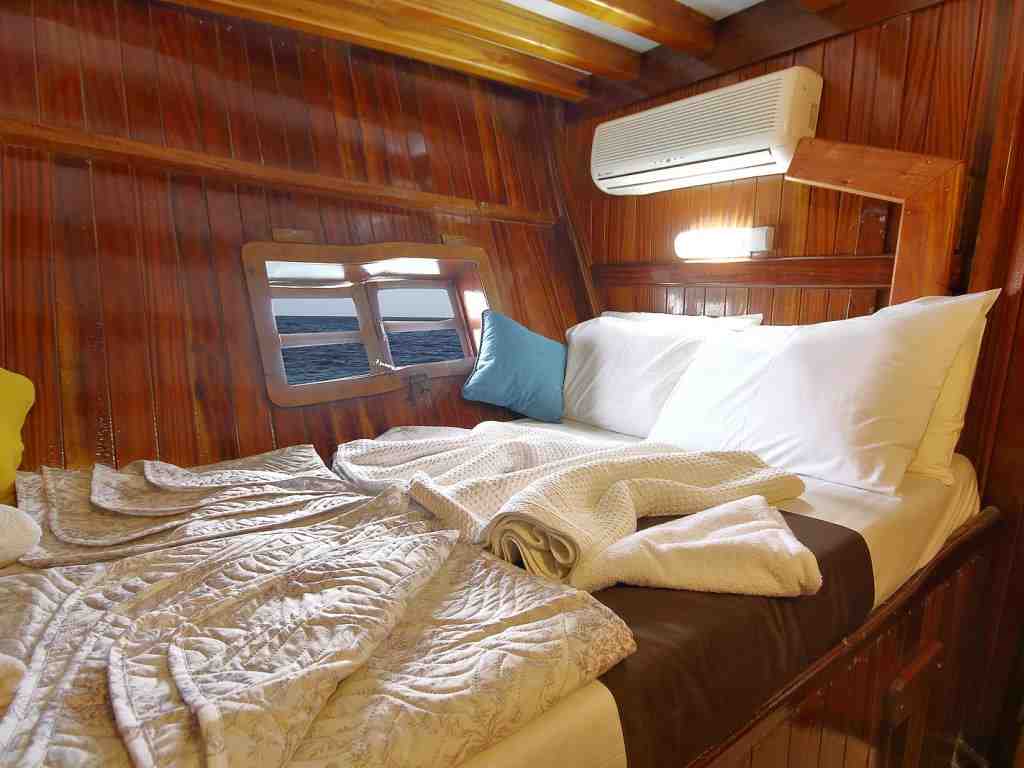 Cabin boat rentals Dodecanese Rhodes Dodecanese  Wooden Custom Gulet 2006 86 