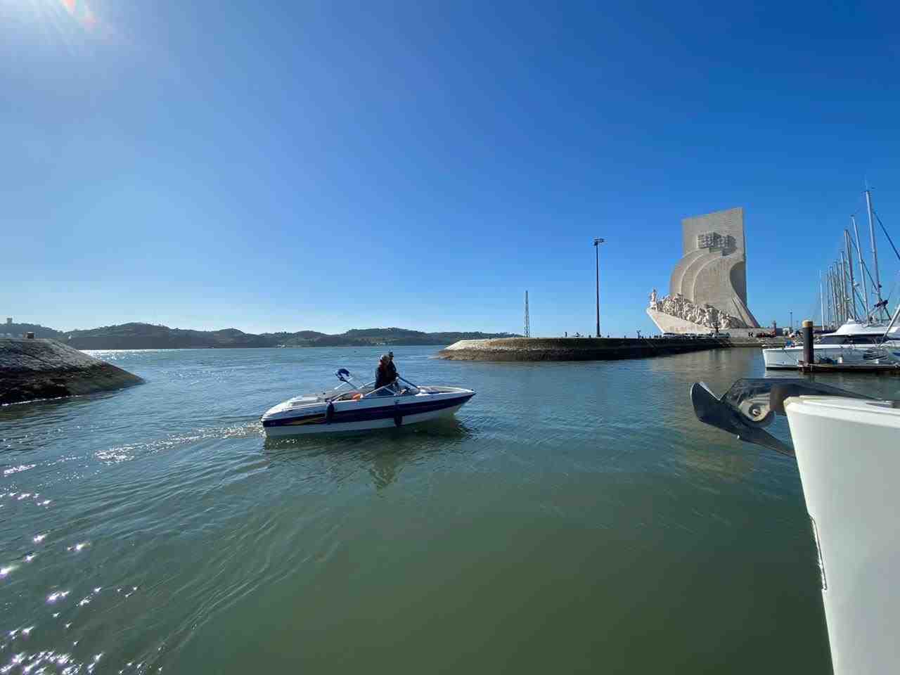 Padrão dos Descobrimentos boat rentals Lisbon Lisbon Lisbon  Bayliner 185 BR 2007 18 