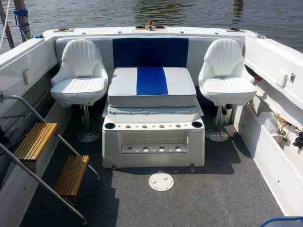  boat rentals Ohio Cincinnati Ohio  Thompson Fisherman 1992 24 Feet 