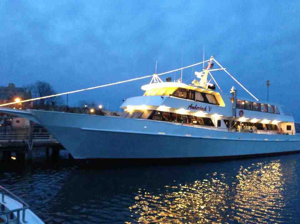 Ocean Limo boat rentals New York BROOKLYN New York     100 