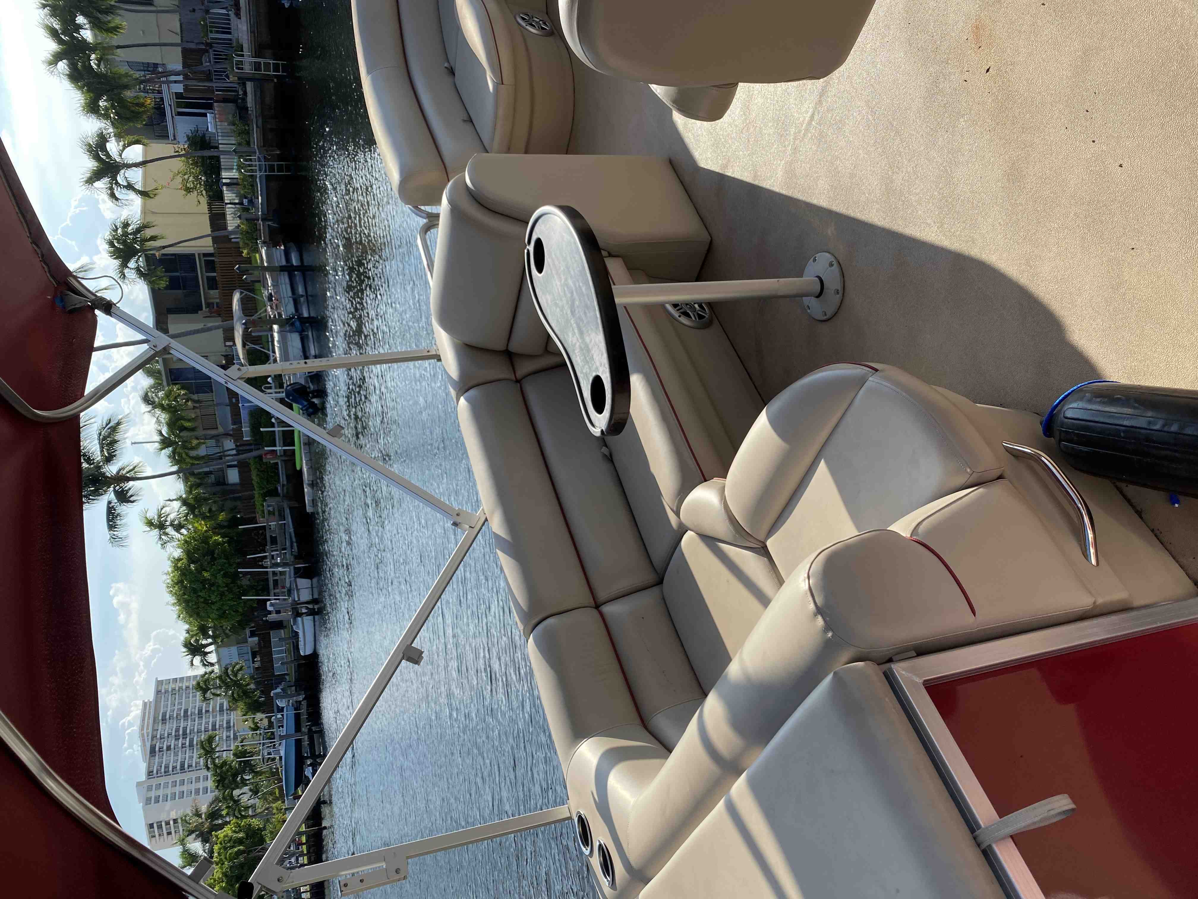  boat rentals Florida HOLLYWOOD Florida  Pontoon Pontoon 18 feet 2016 18 