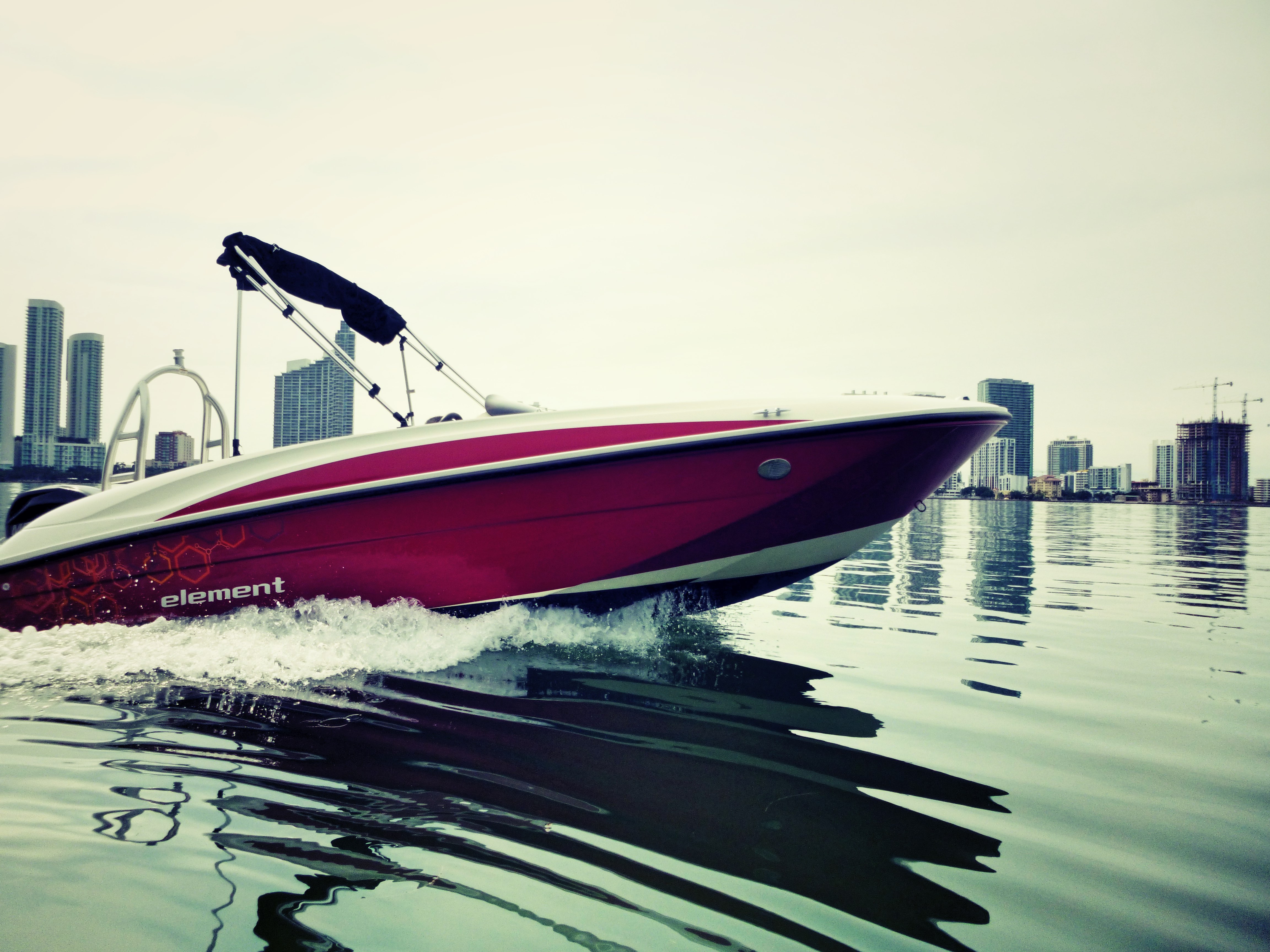 e16 red boat rentals Florida Miami Florida  Bayliner e16 2015 16 