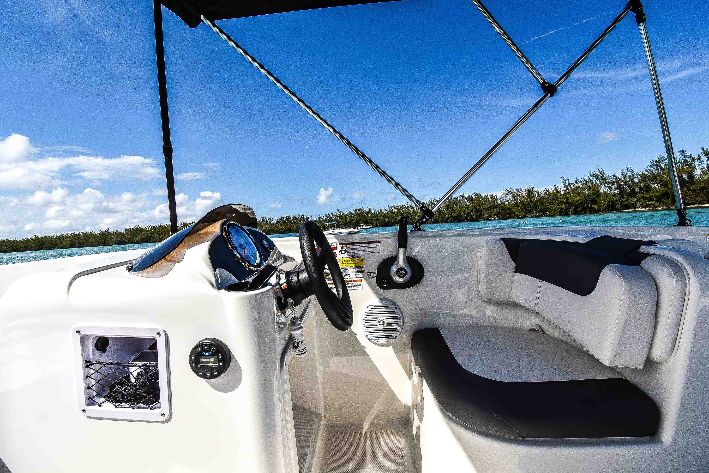 e18 white boat rentals Florida Miami Florida  Bayliner e18 2019 18 