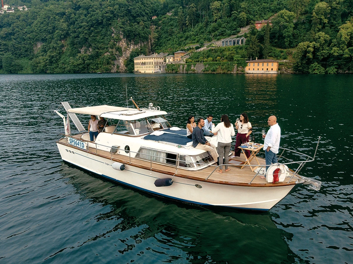   boat rentals Como Como Como  Cantieri Picchiotti Giglio 1961 34 