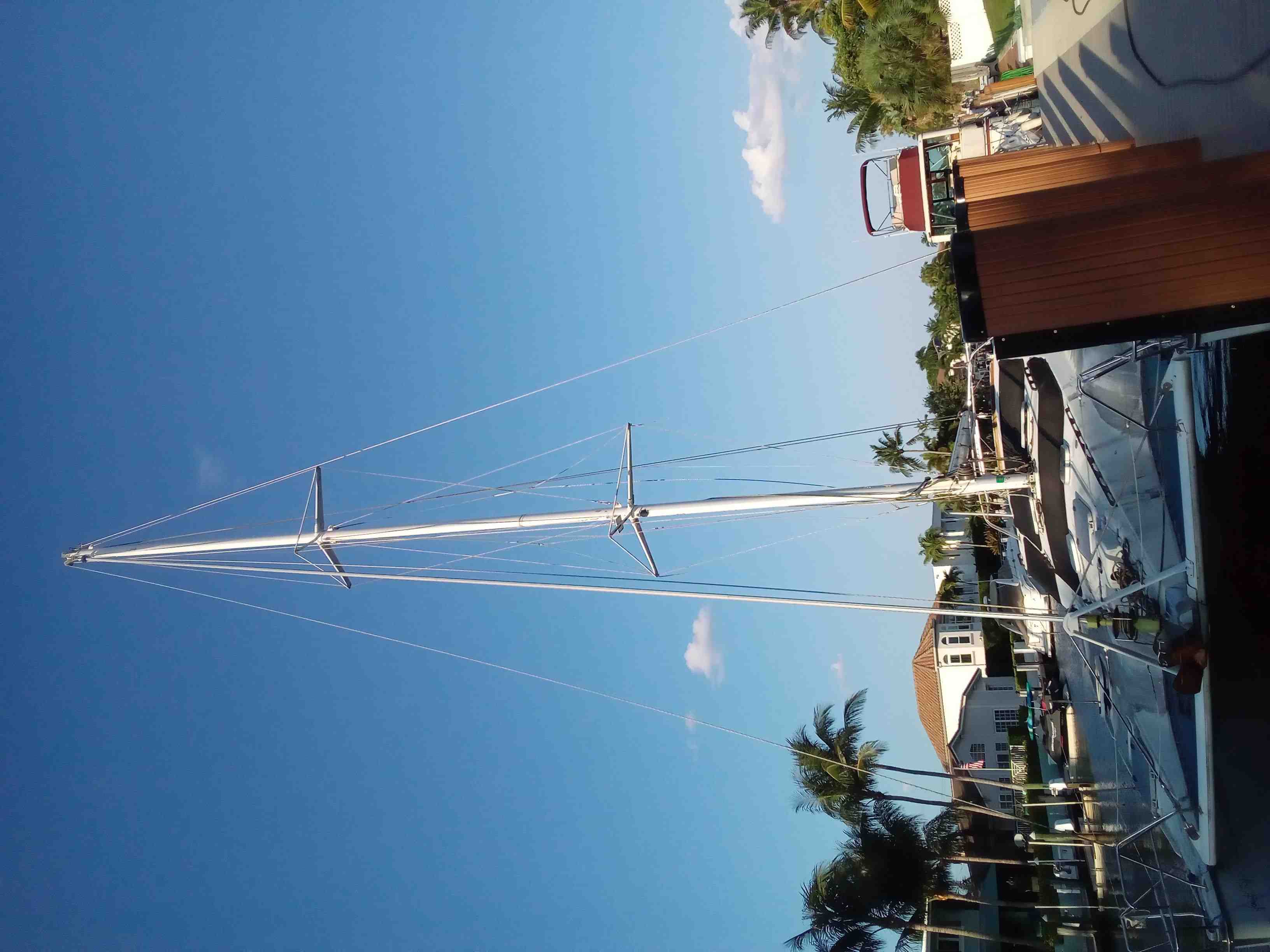 wats with the sideways pic? boat rentals Florida MIAMI Florida  privilege 40