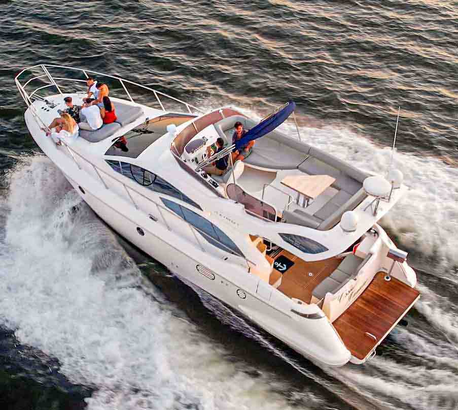  boat rentals New York PORT WASHINGTON New York  Azimut Flybridge 2007 43 