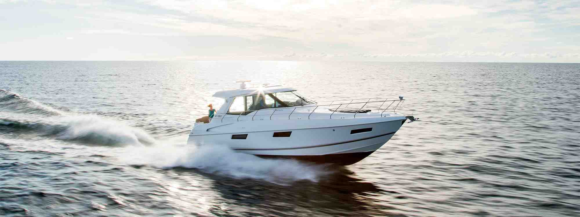  boat rentals Florida FORT MYERS Florida  Cruisers Cantius  48 