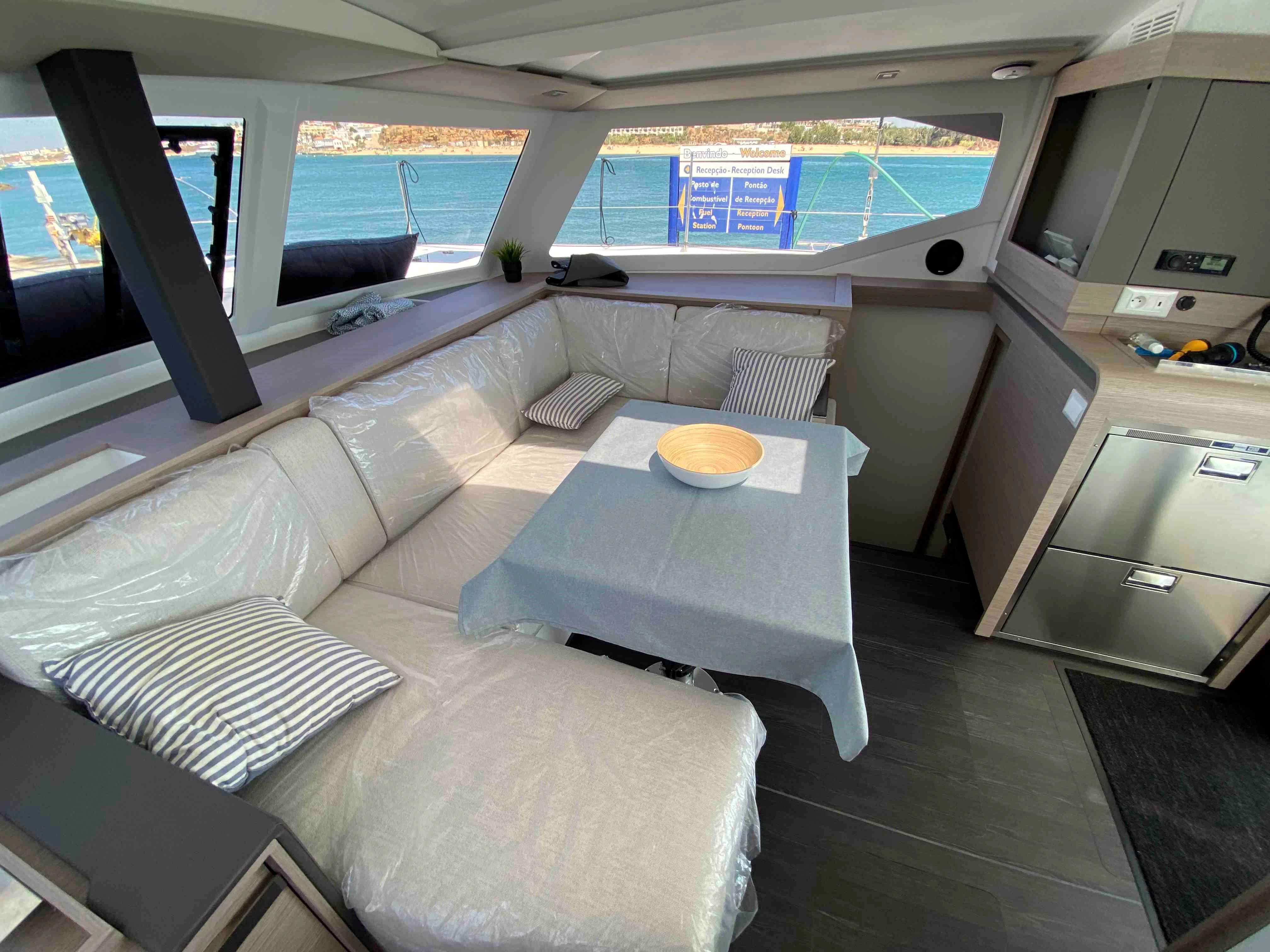  boat rentals  Portimão - Algarve   Fontaine Pajot Isla40 2022 40 