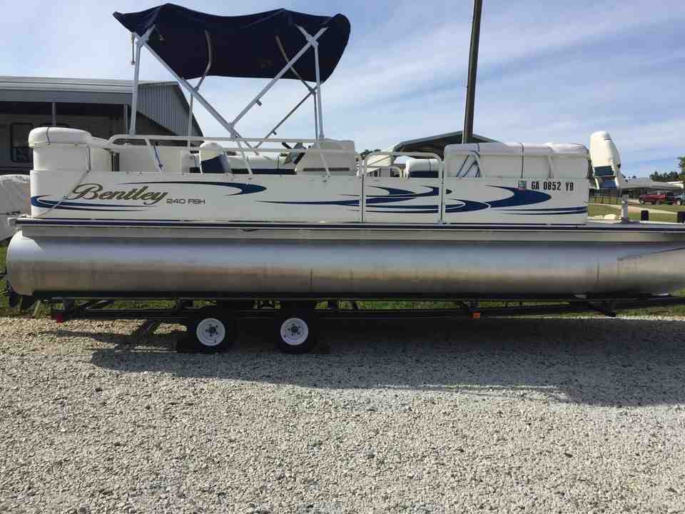2006 24' Bentley 240 Fish Pontoon boat rentals South Carolina COLUMBIA South Carolina  Bentley 240 Fish 2006 24 