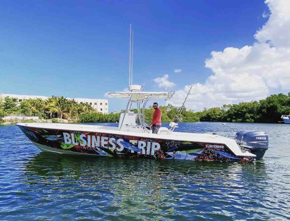  boat rentals Grand Cayman George Town Grand Cayman  Contender 27 Open 2000 27 