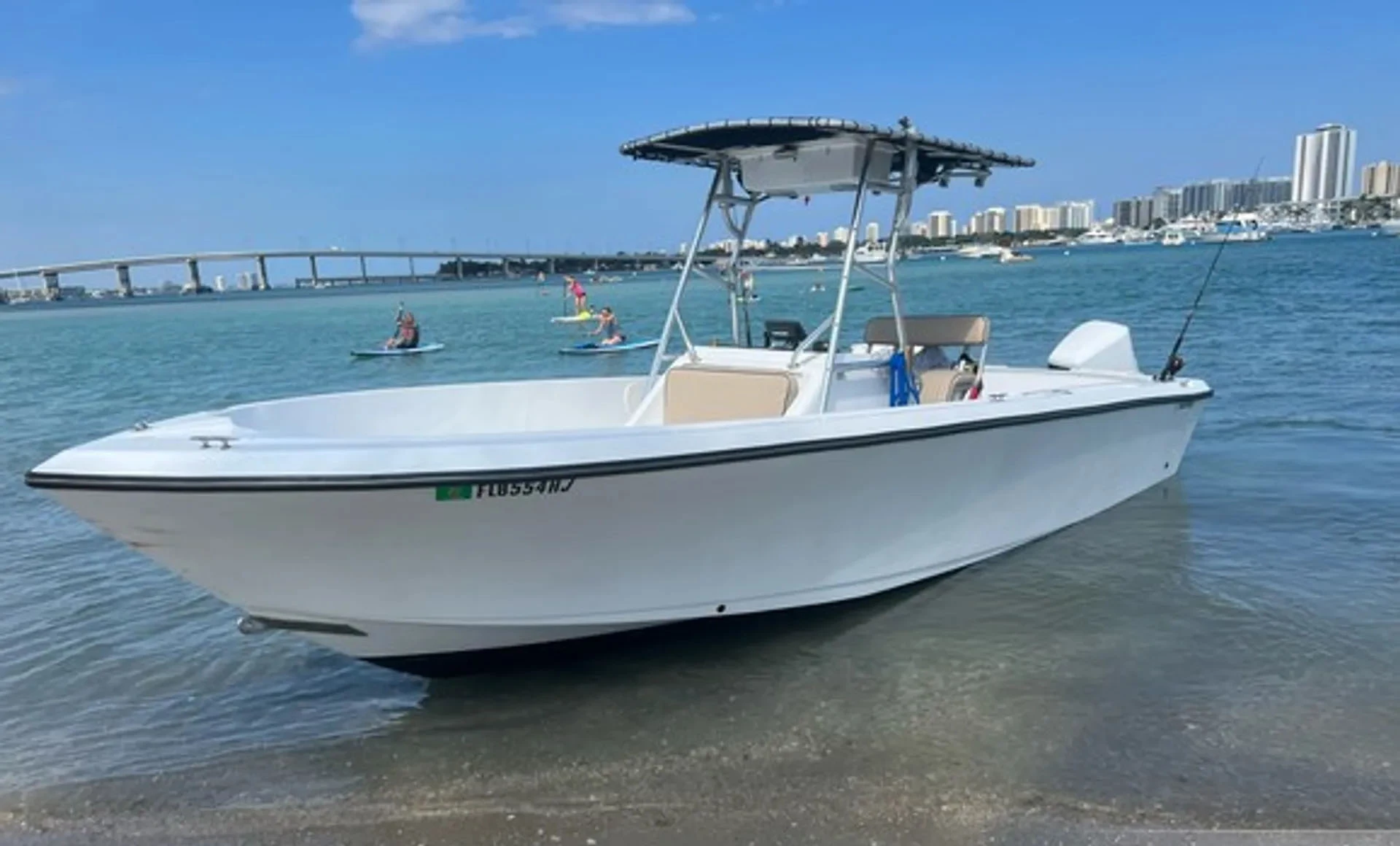  boat rentals Florida WEST PALM BEACH Florida  Pro-line 24 Center console 2004 24 