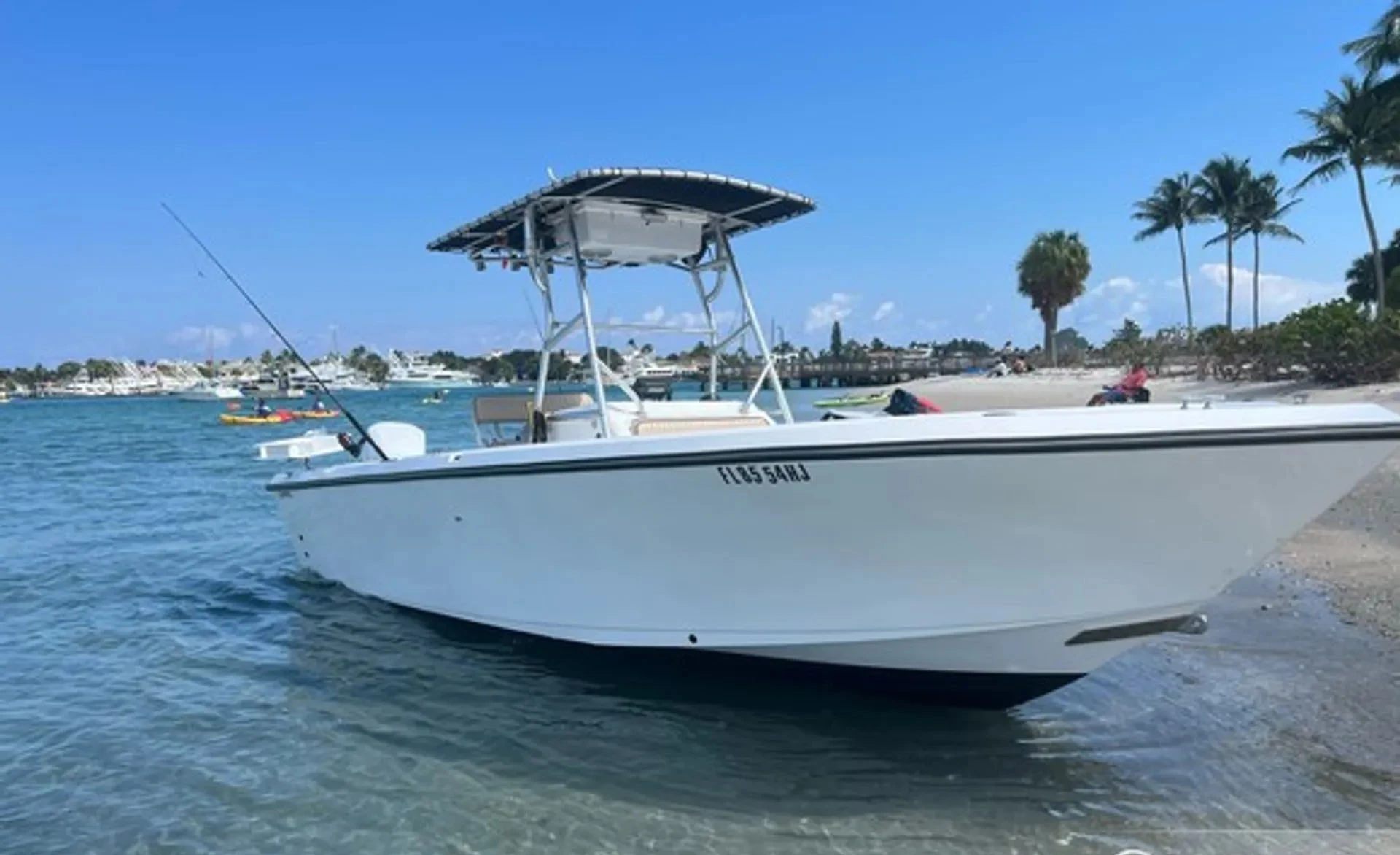  boat rentals Florida WEST PALM BEACH Florida  Pro-line 24 Center console 2004 24 