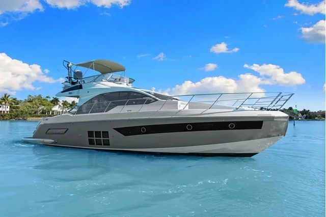 NEW LISTING*WELCOME OUR NEW 2023 Azimut S6 | 59 ft boat rentals Florida Riveria beach Florida  Azimut S6 2023 59 