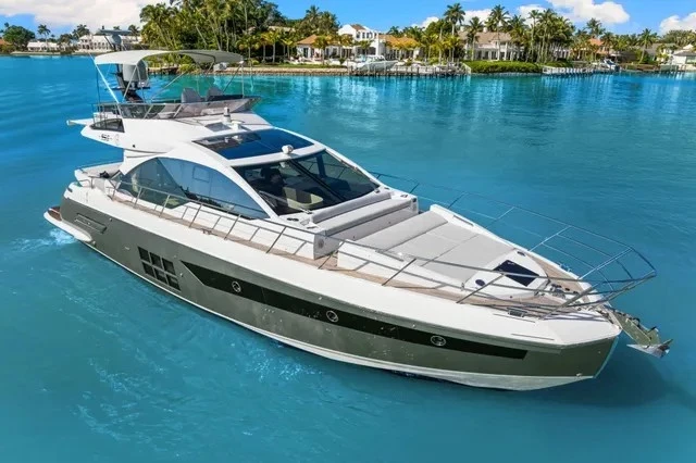   boat rentals Florida Riveria beach Florida  Azimut S6 2023 59 