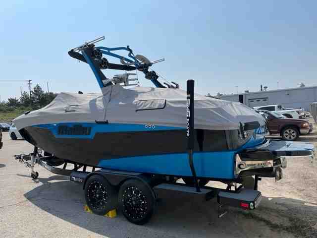 2021 Malibu M220 5 boat rentals Montana KALISPELL Montana  Malibu M220 2021 22 
