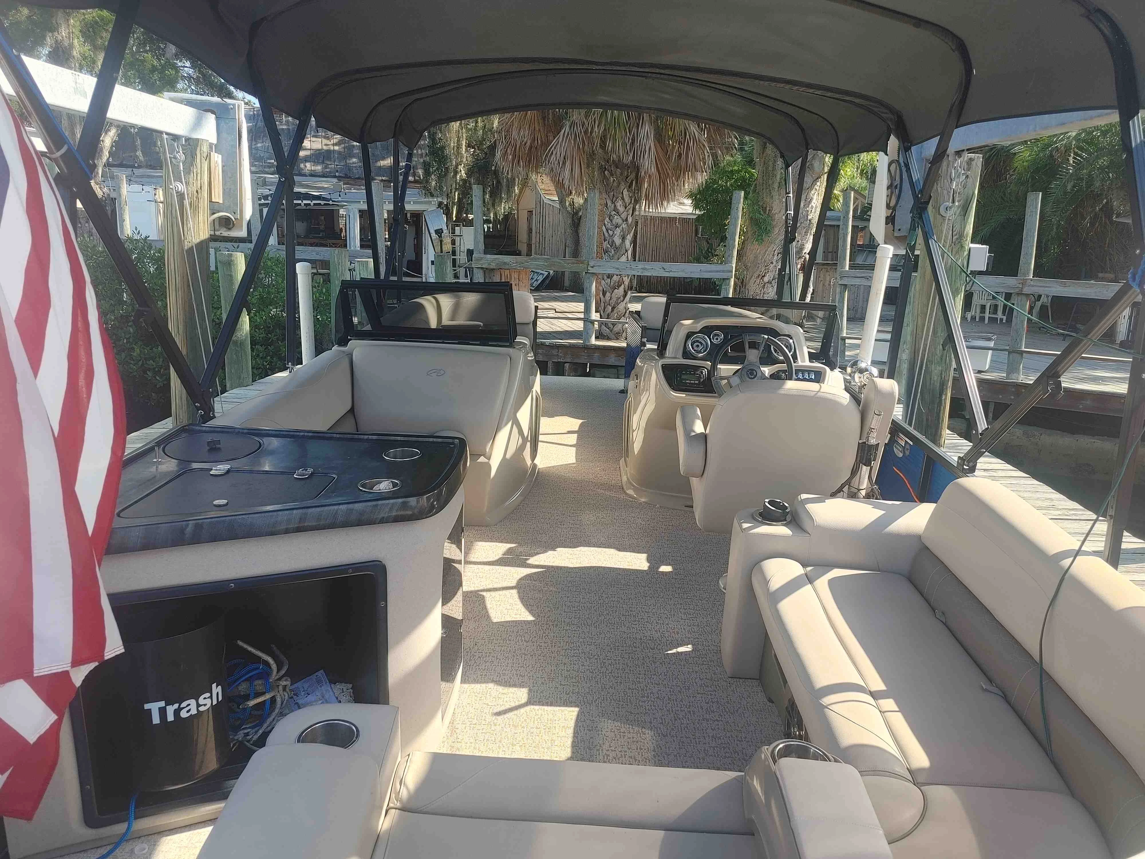 pithlachascotee river boat rentals Florida PORT RICHEY Florida  Avalon Tritoon 2020 23 