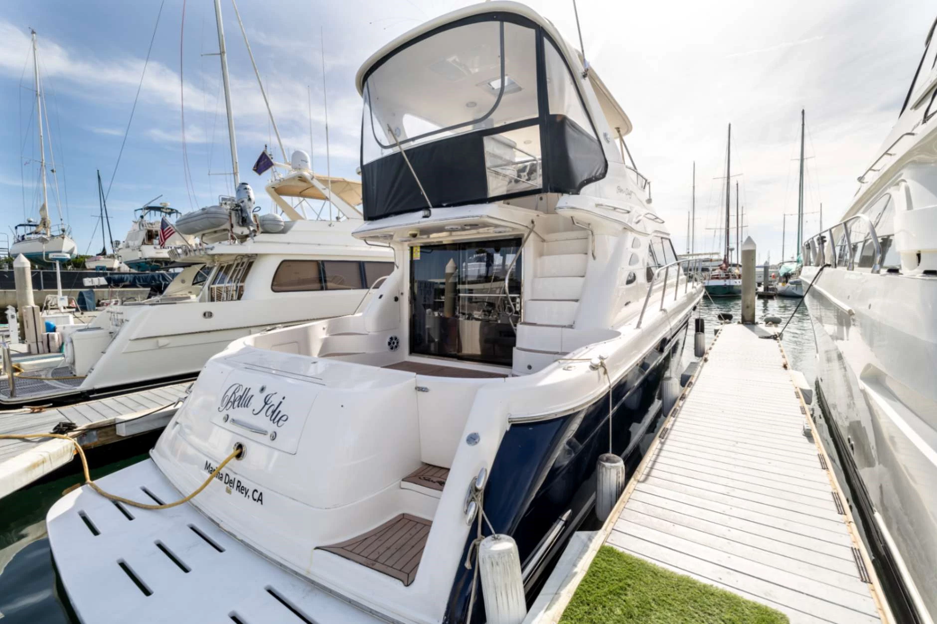  boat rentals California MARINA DEL REY California  Sea Ray boats 600 sun sport 2001 58 