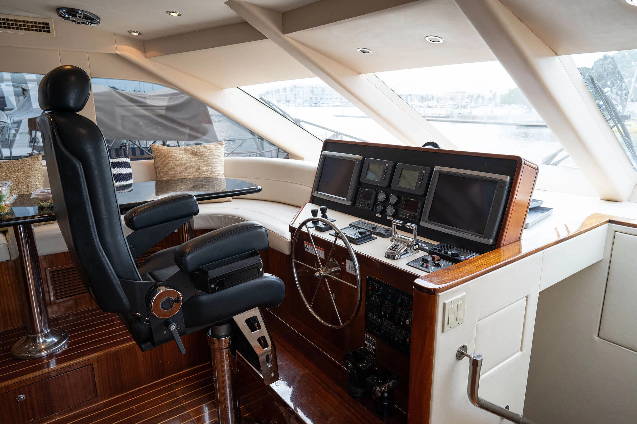  boat rentals California MARINA DEL REY California  Hatteras Yachts 64 Motor yacht 2008 65 