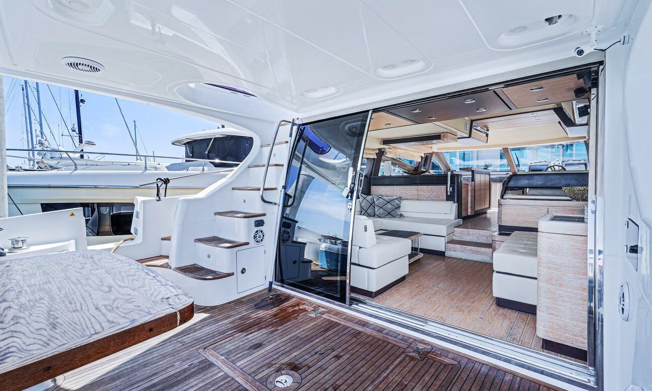  boat rentals California MARINA DEL REY California  Azimut Motor Yacht Flybridge 2016 65 