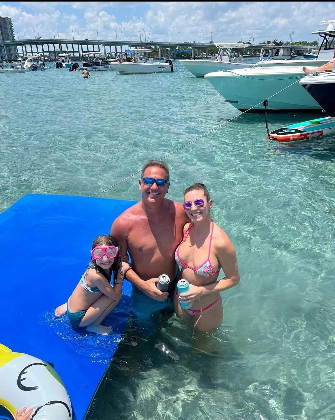  boat rentals Florida WEST PALM BEACH Florida  Contender 31 Center Console 2000 31 