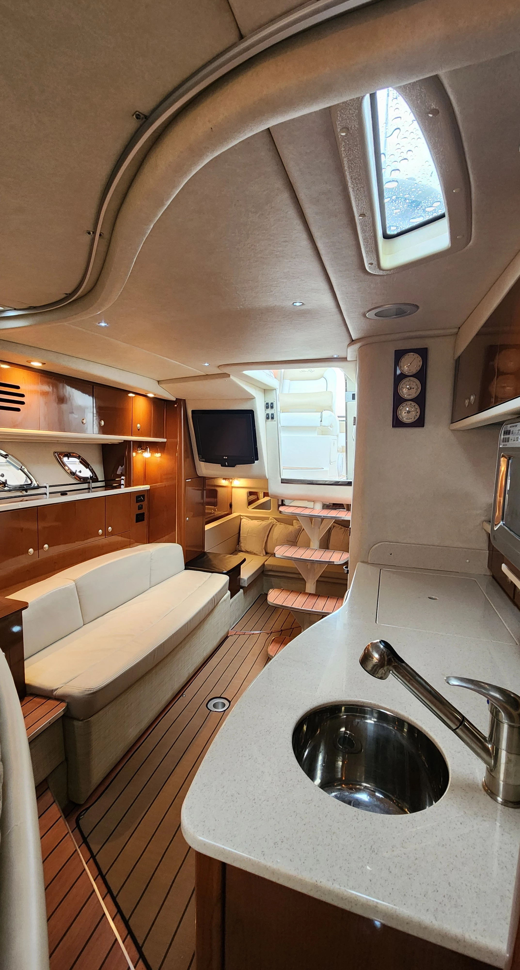  boat rentals Illinois CHICAGO Illinois  SEA RAY SUNDANCER 2008 33 