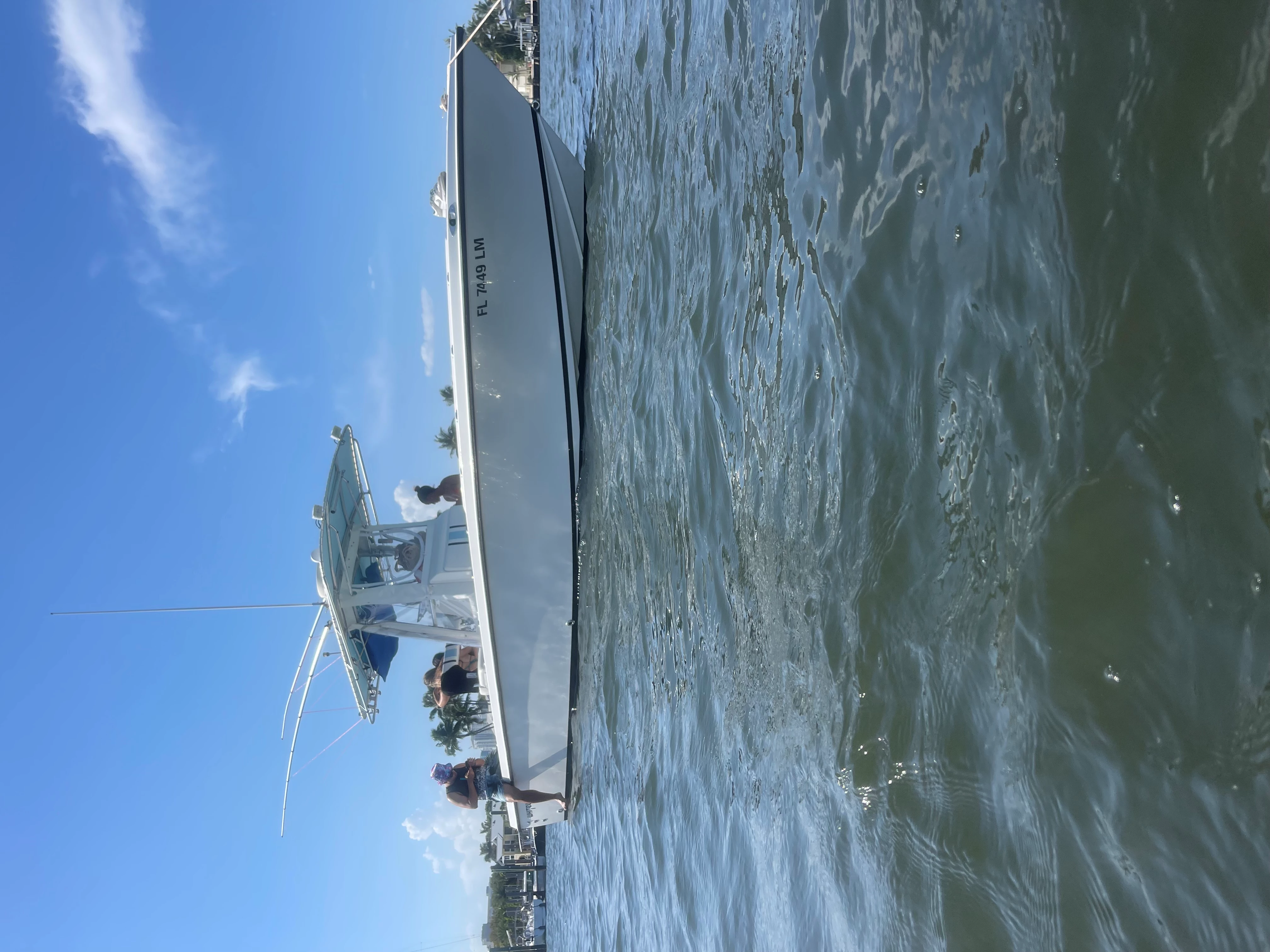  boat rentals Florida HOLLYWOOD Florida  Whitewater 28 whitewater center console 2001 28 
