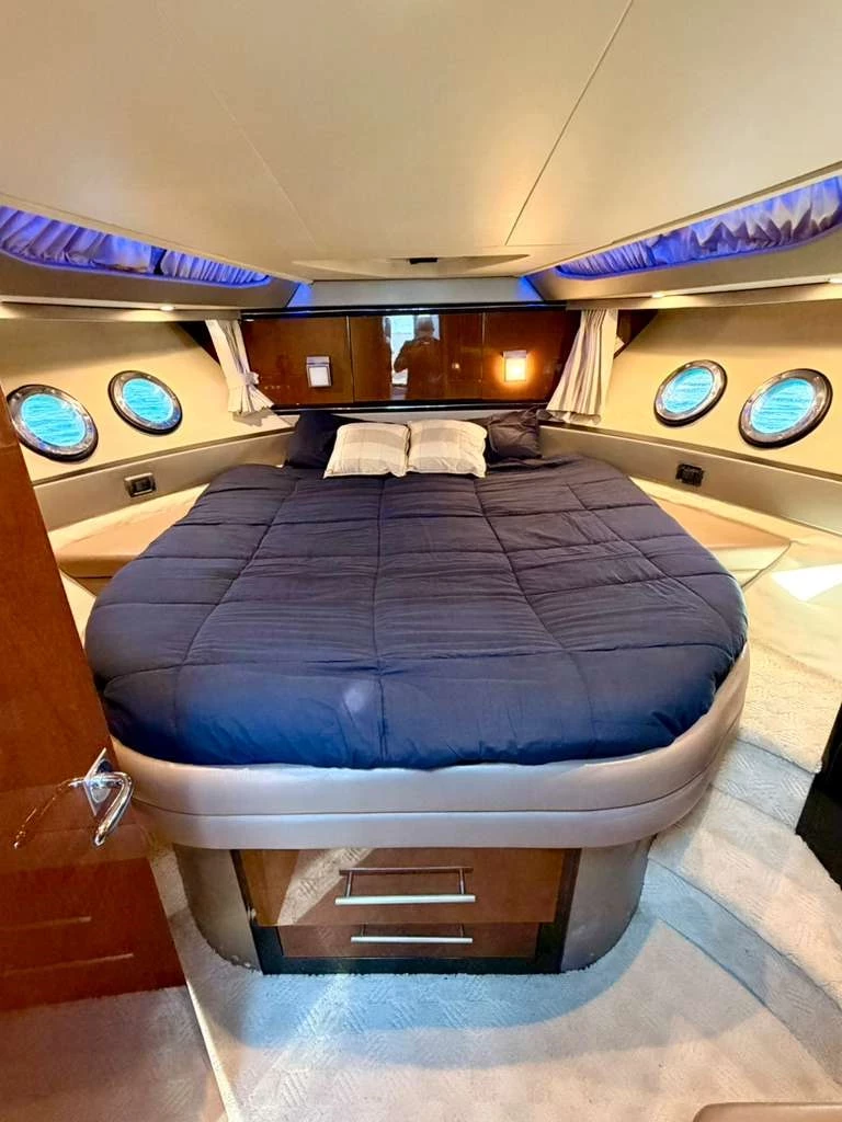   boat rentals Florida WEST PALM BEACH Florida  Marquis 40SC 2008 40 