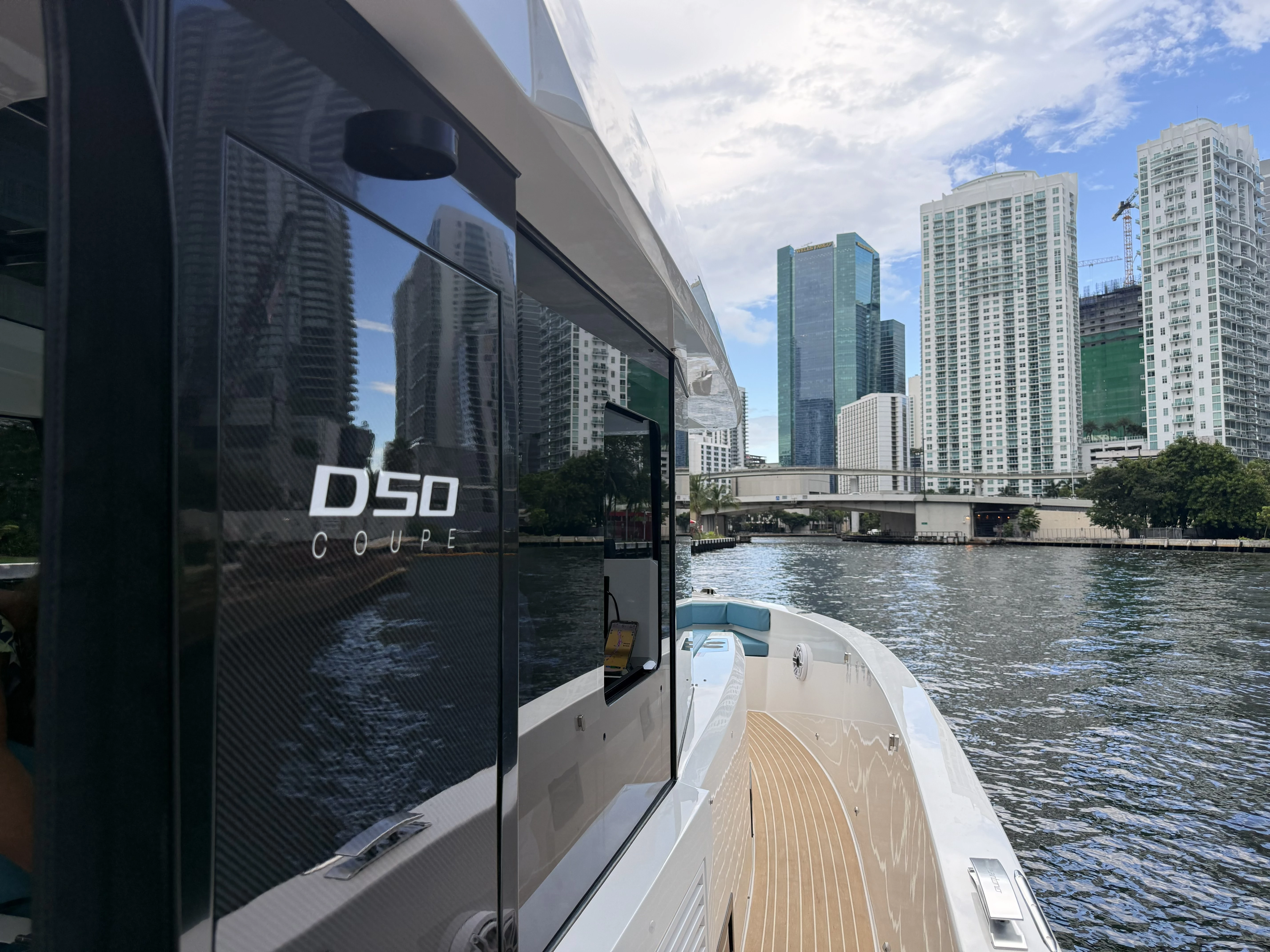   boat rentals Florida Loxahatchee Florida  D’Antonio D50 2025 50 