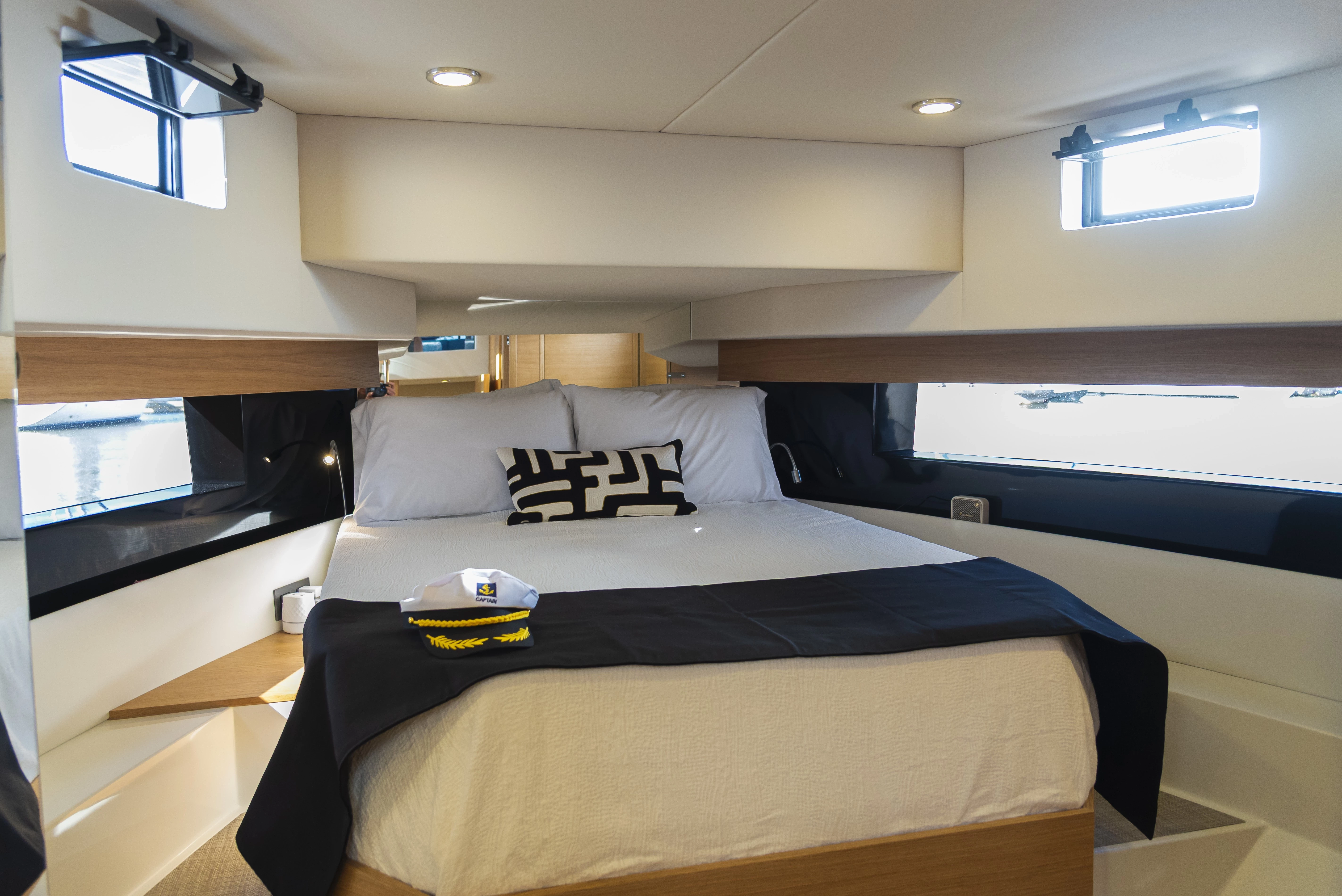   boat rentals Florida Loxahatchee Florida  D’Antonio D50 2025 50 