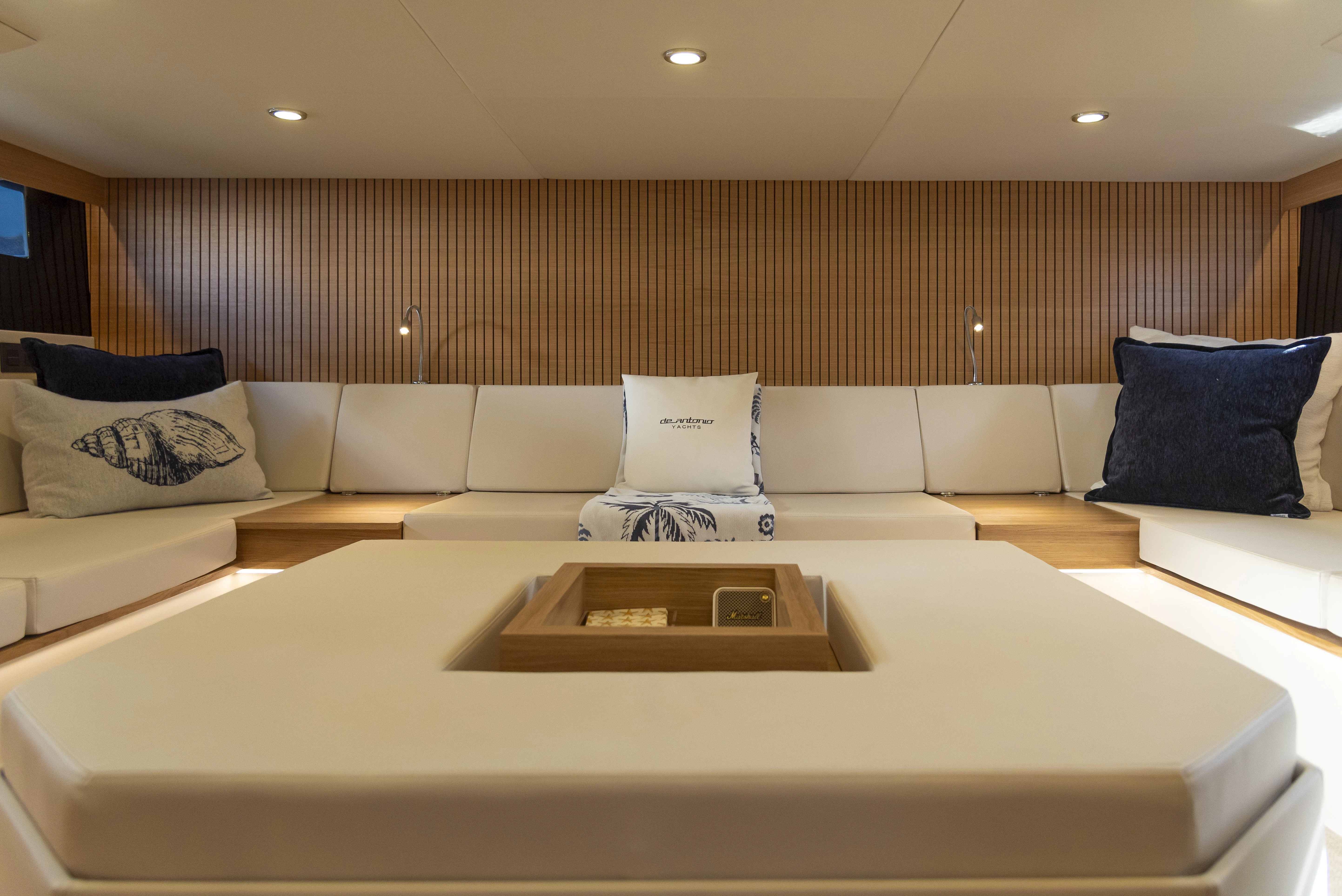   boat rentals Florida Loxahatchee Florida  D’Antonio D50 2025 50 