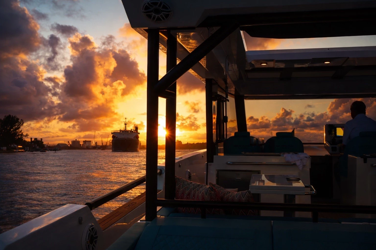   boat rentals Florida Loxahatchee Florida  D’Antonio D50 2025 50 