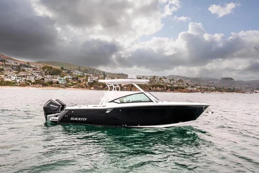   boat rentals Florida Loxahatchee Florida  Blackfin 272 DC 2020 27 