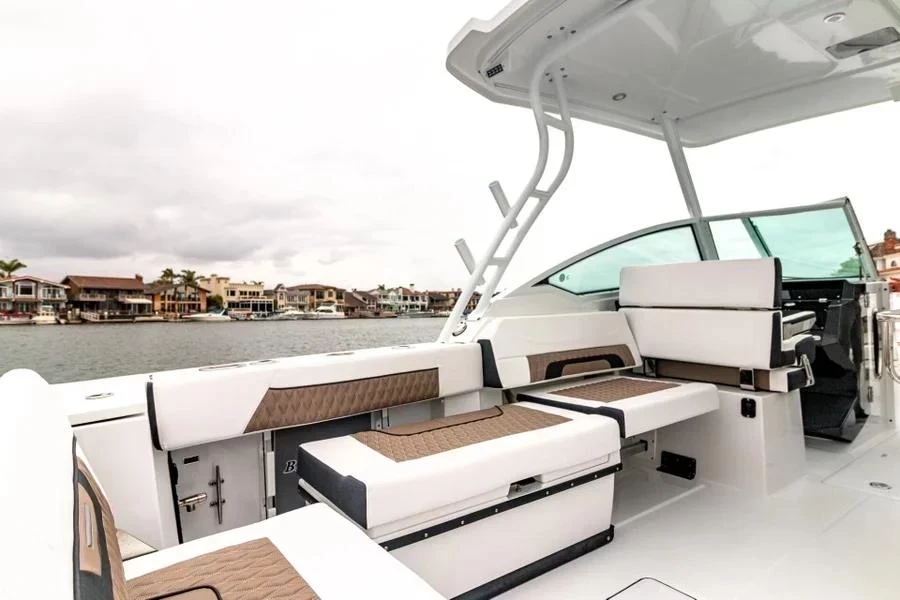   boat rentals Florida Loxahatchee Florida  Blackfin 272 DC 2020 27 