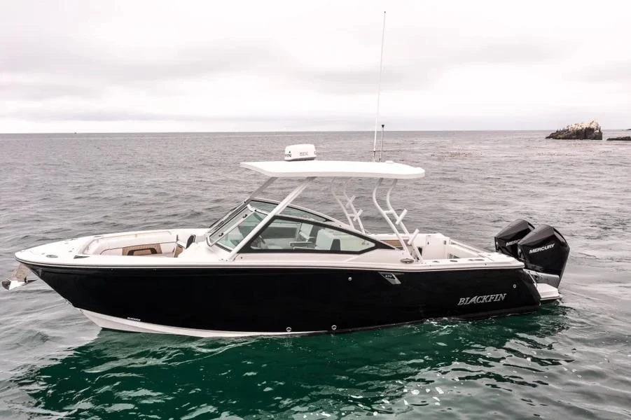   boat rentals Florida Loxahatchee Florida  Blackfin 272 DC 2020 27 