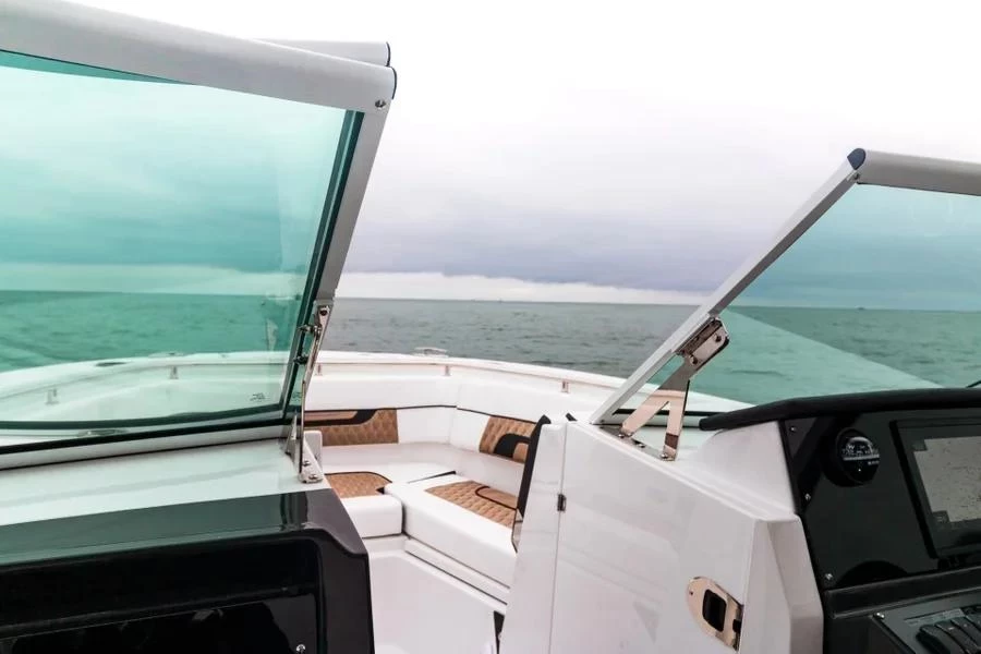   boat rentals Florida Loxahatchee Florida  Blackfin 272 DC 2020 27 