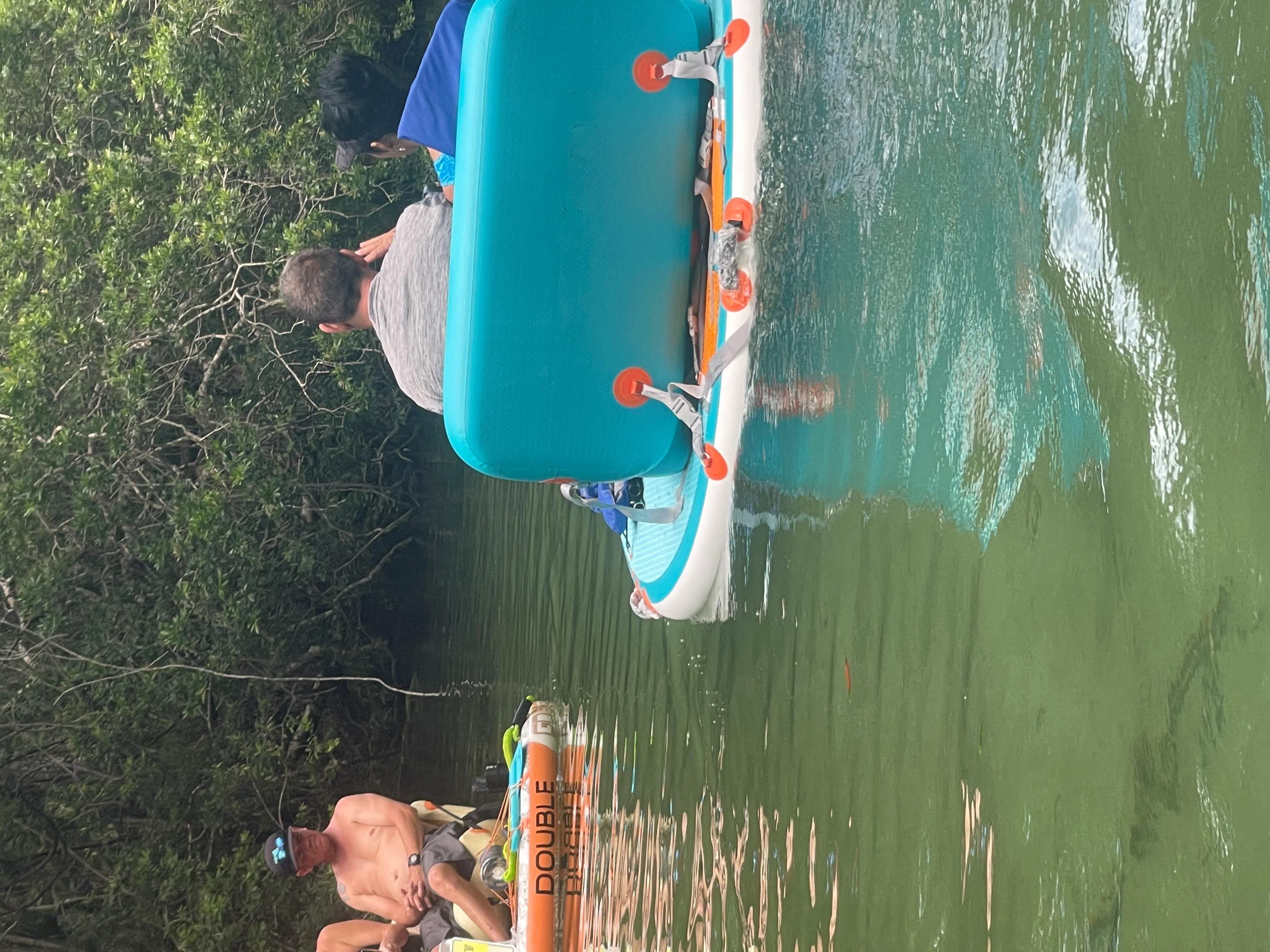 Rear view boat rentals Florida Weeki Wachee Florida  shyni Round 2025 7.5 