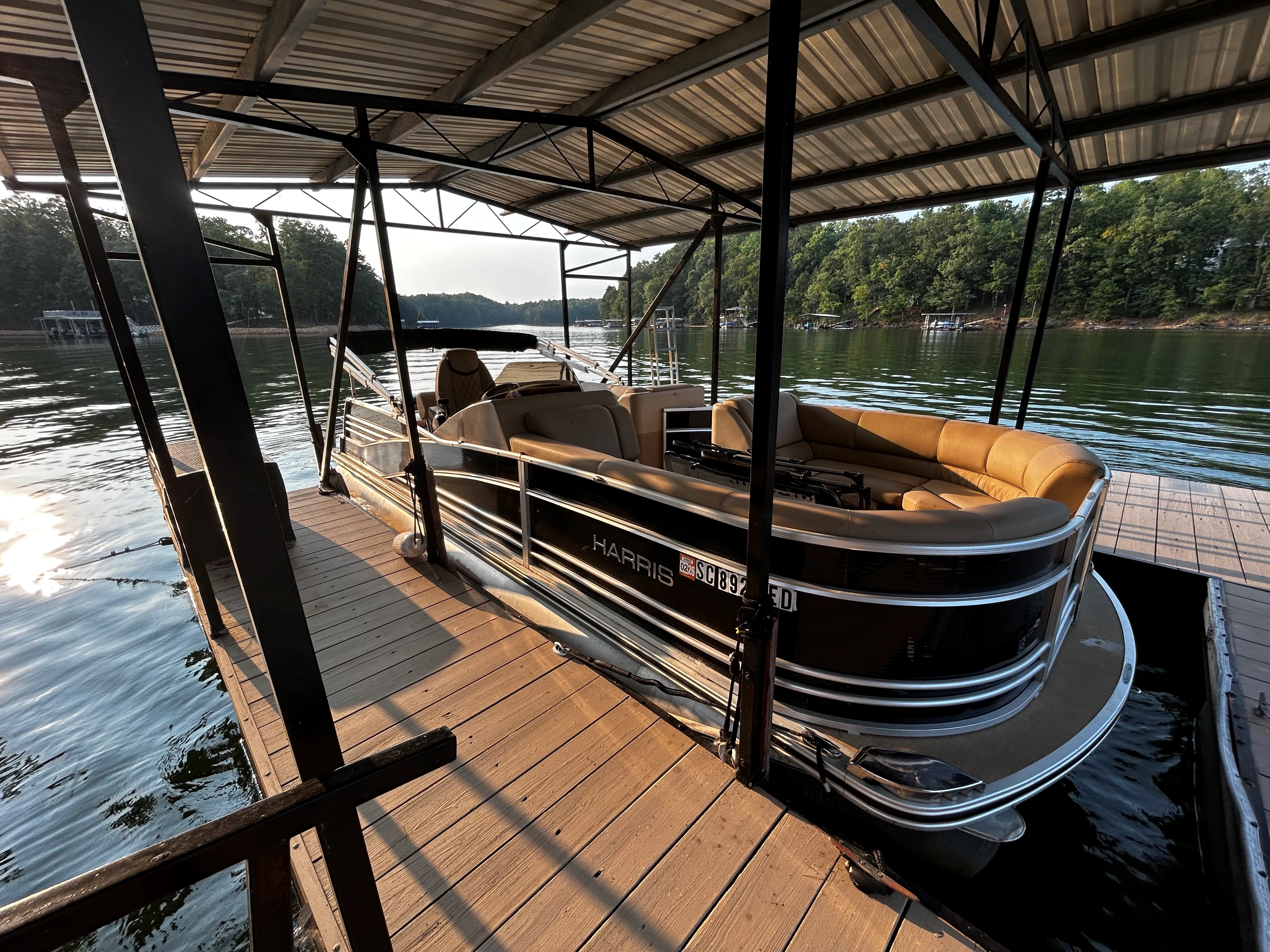  boat rentals South Carolina SENECA South Carolina  Harris Grand mariner 230 2019 24 