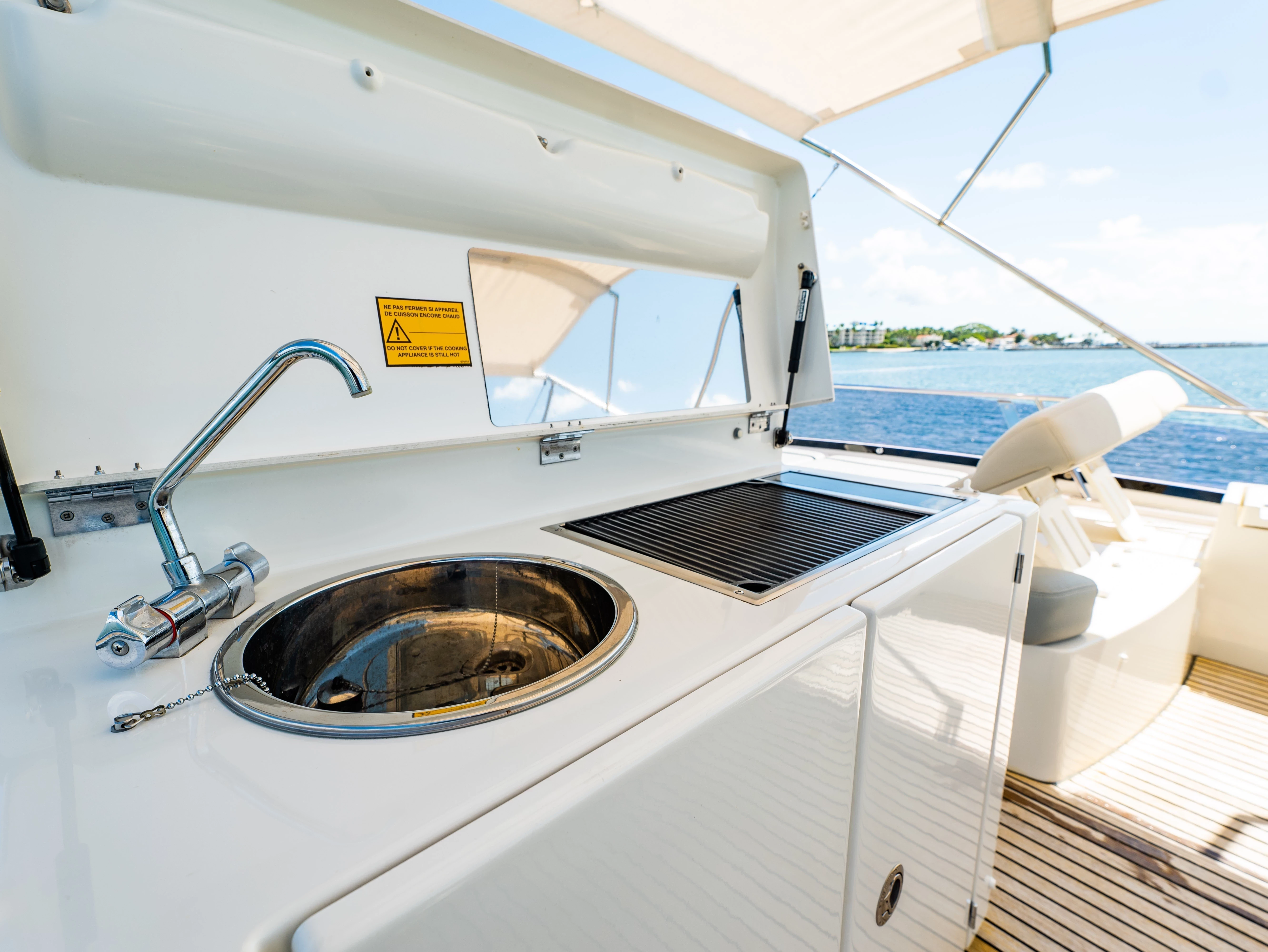   boat rentals Florida MIAMI Florida  Prestige 500 Flybridge 2017 52 