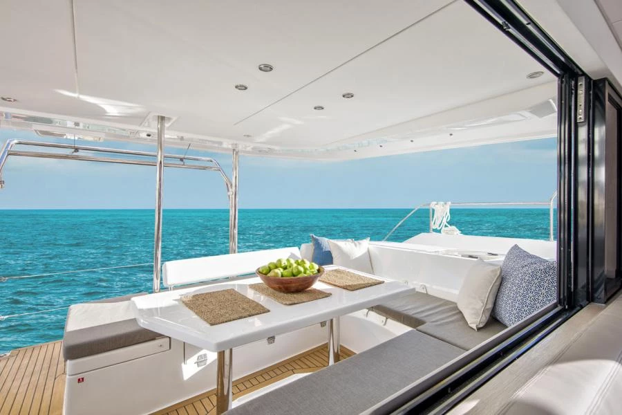  boat rentals Florida MIAMI BEACH Florida  Leopard Power Cat 43 2017 43 