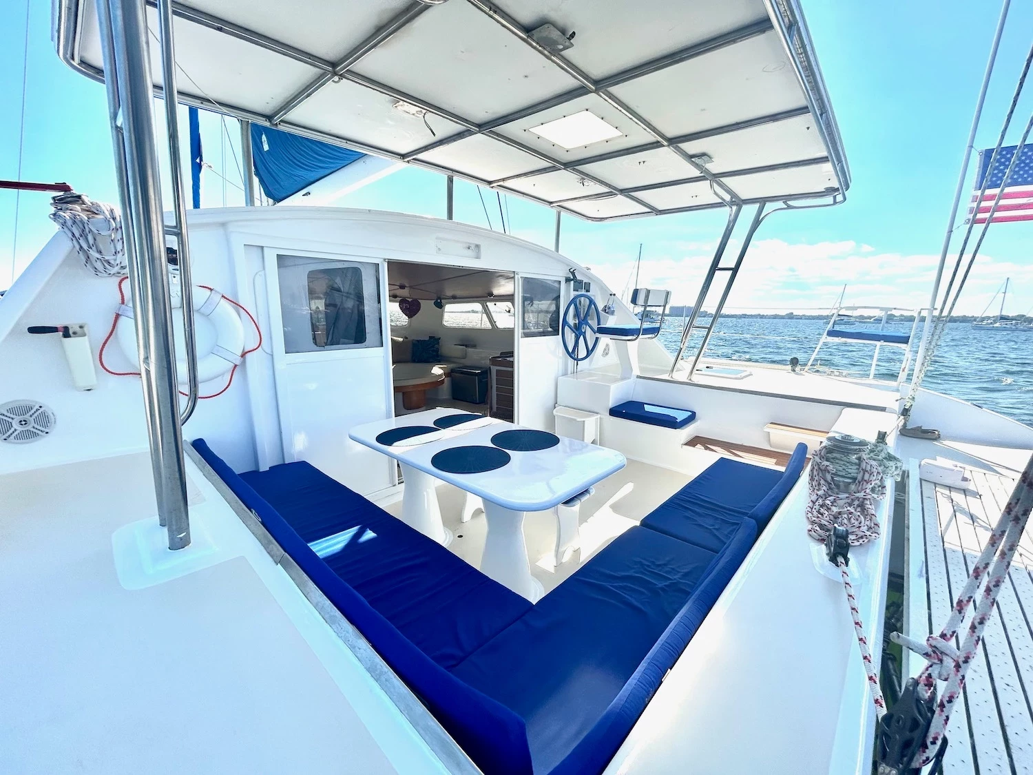   boat rentals Florida MIAMI Florida  Sailing Catamaran Sailing Catamaran 1990 48 