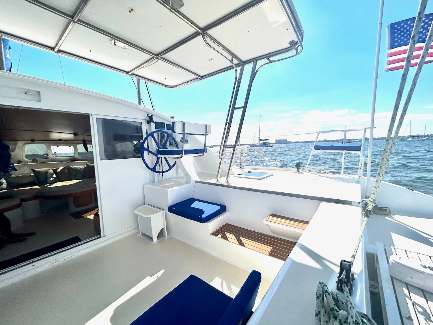   boat rentals Florida MIAMI Florida  Sailing Catamaran Sailing Catamaran 1990 48 